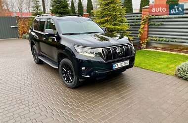 Внедорожник / Кроссовер Toyota Land Cruiser Prado 2022 в Киеве