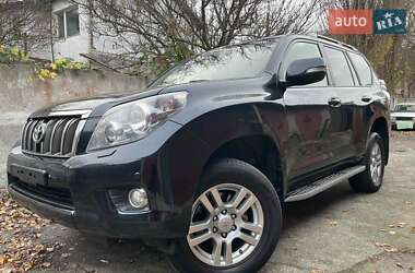 Внедорожник / Кроссовер Toyota Land Cruiser Prado 2011 в Киеве