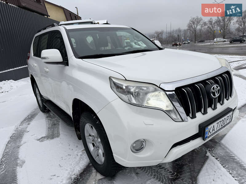 Toyota Land Cruiser Prado 2016