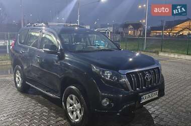 Внедорожник / Кроссовер Toyota Land Cruiser Prado 2016 в Киеве