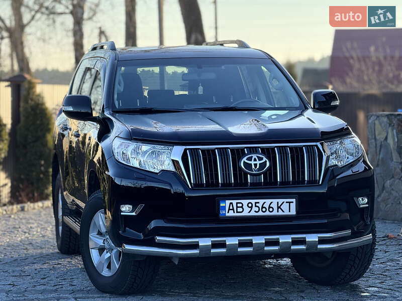 Toyota Land Cruiser Prado 2023