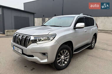 Позашляховик / Кросовер Toyota Land Cruiser Prado 2018 в Києві
