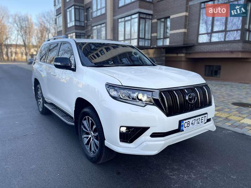 Toyota Land Cruiser Prado 2022