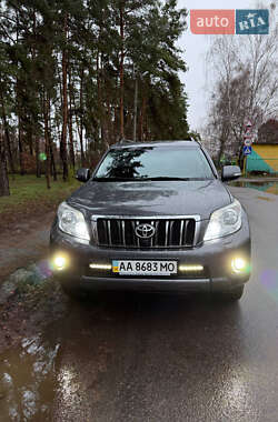 Внедорожник / Кроссовер Toyota Land Cruiser Prado 2013 в Тарасовке
