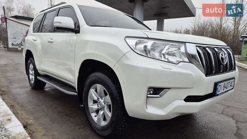 Toyota Land Cruiser Prado 2019