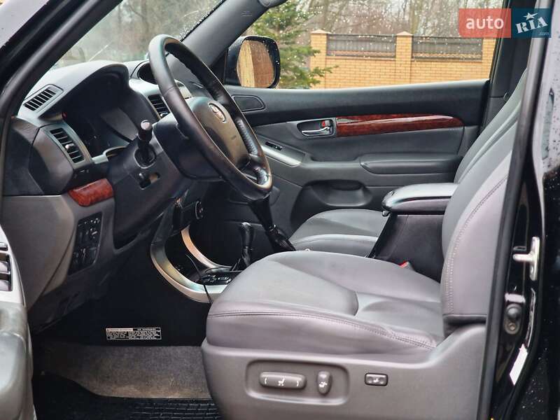 Позашляховик / Кросовер Toyota Land Cruiser Prado 2005 в Стрию