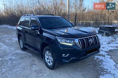 Позашляховик / Кросовер Toyota Land Cruiser Prado 2018 в Кам'янець-Подільському