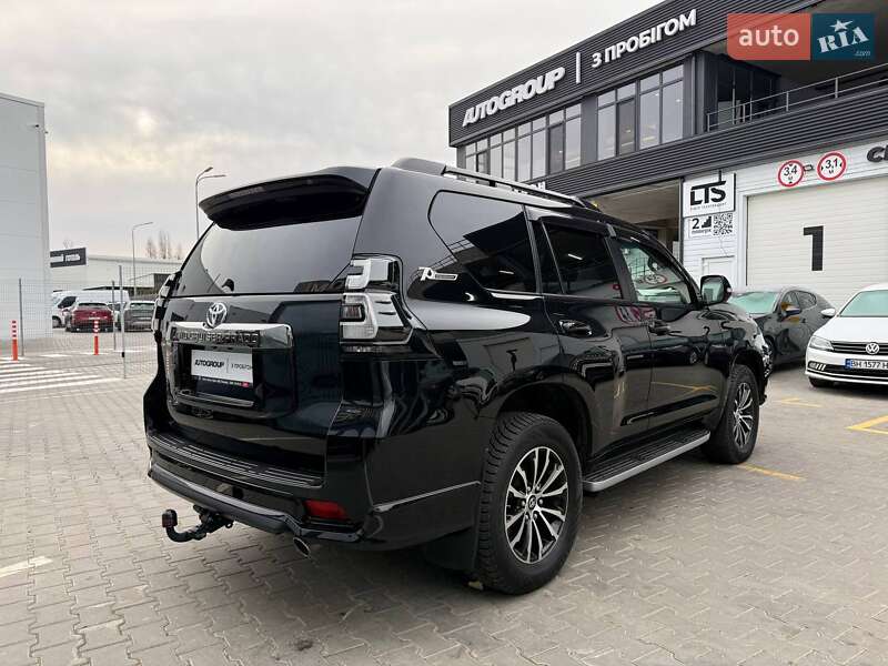 Внедорожник / Кроссовер Toyota Land Cruiser Prado 2021 в Одессе