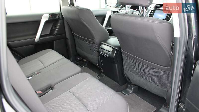 Внедорожник / Кроссовер Toyota Land Cruiser Prado 2020 в Черкассах