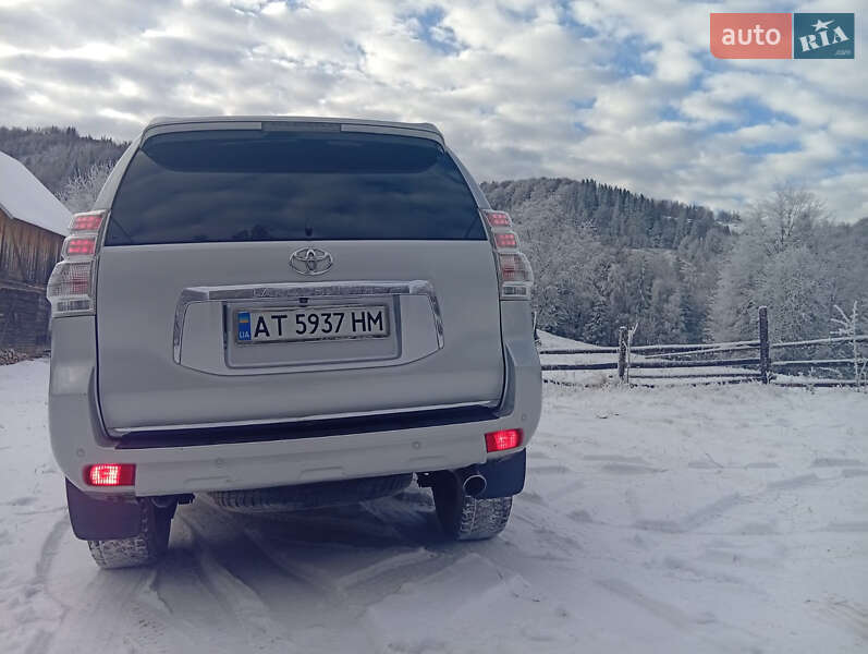 Внедорожник / Кроссовер Toyota Land Cruiser Prado 2012 в Ивано-Франковске