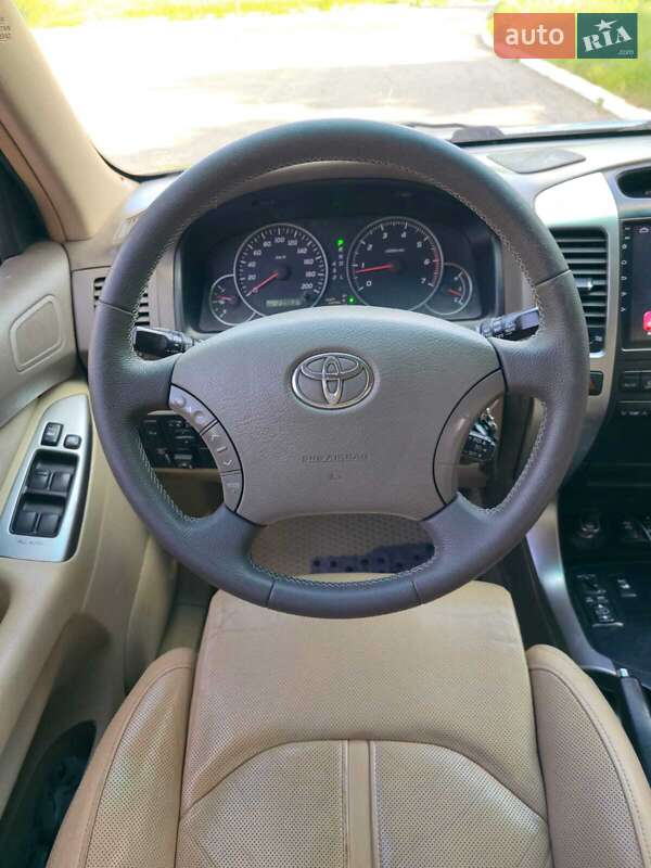 Внедорожник / Кроссовер Toyota Land Cruiser Prado 2008 в Конотопе