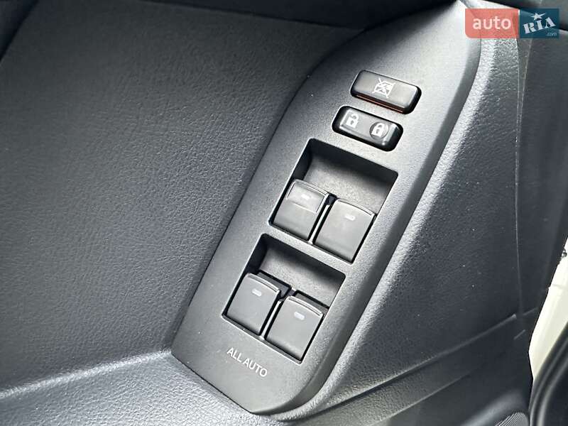 Внедорожник / Кроссовер Toyota Land Cruiser Prado 2019 в Мукачево