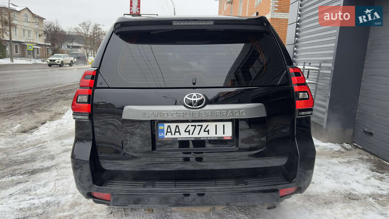 Внедорожник / Кроссовер Toyota Land Cruiser Prado 2018 в Киеве