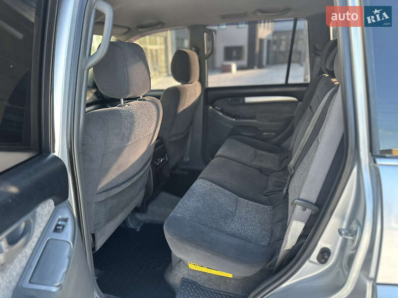 Позашляховик / Кросовер Toyota Land Cruiser Prado 2006 в Коломиї