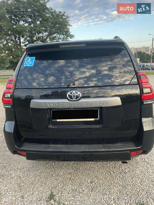 Позашляховик / Кросовер Toyota Land Cruiser Prado 2019 в Івано-Франківську