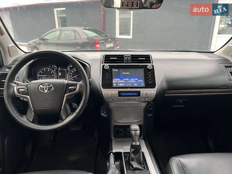 Внедорожник / Кроссовер Toyota Land Cruiser Prado 2019 в Тернополе
