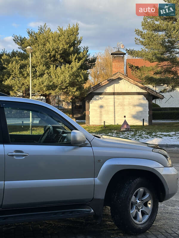 Позашляховик / Кросовер Toyota Land Cruiser Prado 2008 в Івано-Франківську