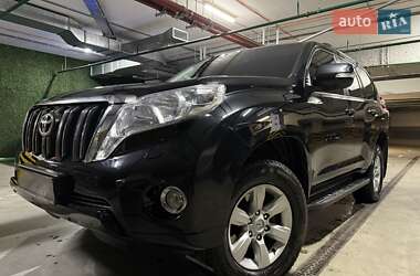 Внедорожник / Кроссовер Toyota Land Cruiser Prado 2016 в Киеве