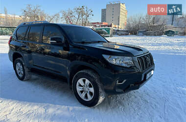 Внедорожник / Кроссовер Toyota Land Cruiser Prado 2018 в Киеве