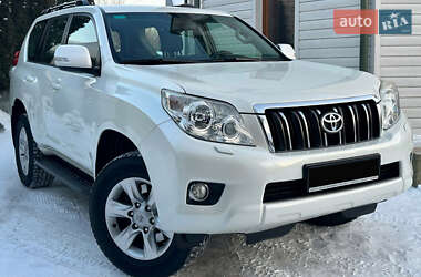 Внедорожник / Кроссовер Toyota Land Cruiser Prado 2010 в Кельменцах