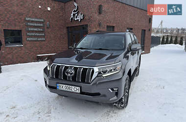 Внедорожник / Кроссовер Toyota Land Cruiser Prado 2023 в Хмельницком