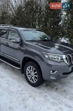Внедорожник / Кроссовер Toyota Land Cruiser Prado 2019 в Ровно