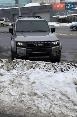 Внедорожник / Кроссовер Toyota Land Cruiser Prado 2024 в Киеве