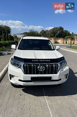 Внедорожник / Кроссовер Toyota Land Cruiser Prado 2018 в Измаиле