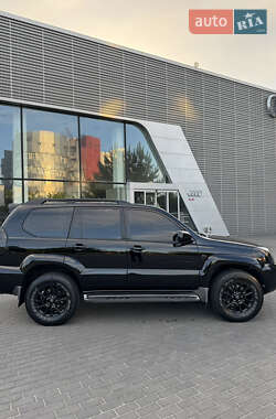 Позашляховик / Кросовер Toyota Land Cruiser Prado 2007 в Харкові