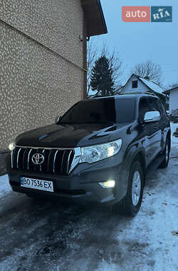 Внедорожник / Кроссовер Toyota Land Cruiser Prado 2019 в Киеве