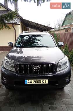 Позашляховик / Кросовер Toyota Land Cruiser Prado 2012 в Харкові