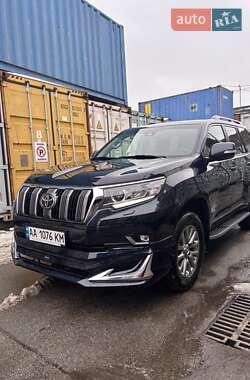 Внедорожник / Кроссовер Toyota Land Cruiser Prado 2019 в Киеве