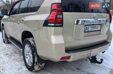 Внедорожник / Кроссовер Toyota Land Cruiser Prado 2010 в Днепре