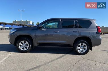Позашляховик / Кросовер Toyota Land Cruiser Prado 2018 в Києві