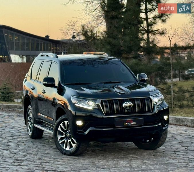 Toyota Land Cruiser Prado 2022