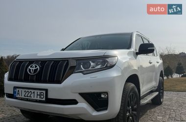Внедорожник / Кроссовер Toyota Land Cruiser Prado 2022 в Киеве