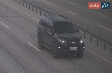 Внедорожник / Кроссовер Toyota Land Cruiser Prado 2022 в Днепре