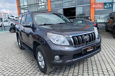 Позашляховик / Кросовер Toyota Land Cruiser Prado 2013 в Львові
