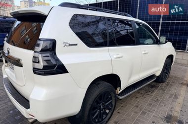 Внедорожник / Кроссовер Toyota Land Cruiser Prado 2021 в Киеве