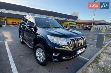 Позашляховик / Кросовер Toyota Land Cruiser Prado 2022 в Івано-Франківську