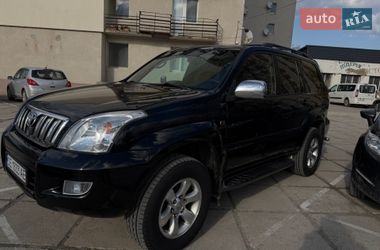 Внедорожник / Кроссовер Toyota Land Cruiser Prado 2005 в Новоднестровске