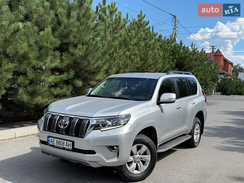 Toyota Land Cruiser Prado 2019