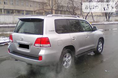 Внедорожник / Кроссовер Toyota Land Cruiser 2012 в Киеве