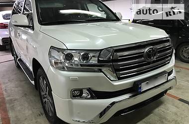 Внедорожник / Кроссовер Toyota Land Cruiser 2016 в Киеве