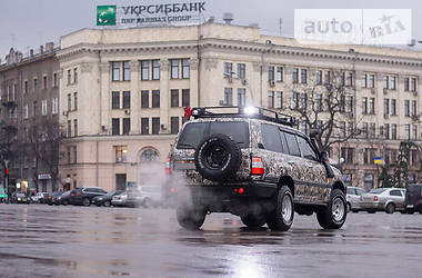 Внедорожник / Кроссовер Toyota Land Cruiser 1998 в Харькове