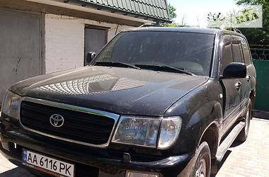 Внедорожник / Кроссовер Toyota Land Cruiser 2004 в Киеве