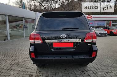 Внедорожник / Кроссовер Toyota Land Cruiser 2010 в Днепре