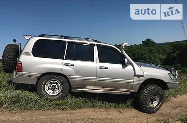 Внедорожник / Кроссовер Toyota Land Cruiser 2000 в Харькове