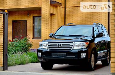 Позашляховик / Кросовер Toyota Land Cruiser 2013 в Одесі