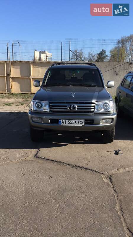 Внедорожник / Кроссовер Toyota Land Cruiser 2005 в Броварах